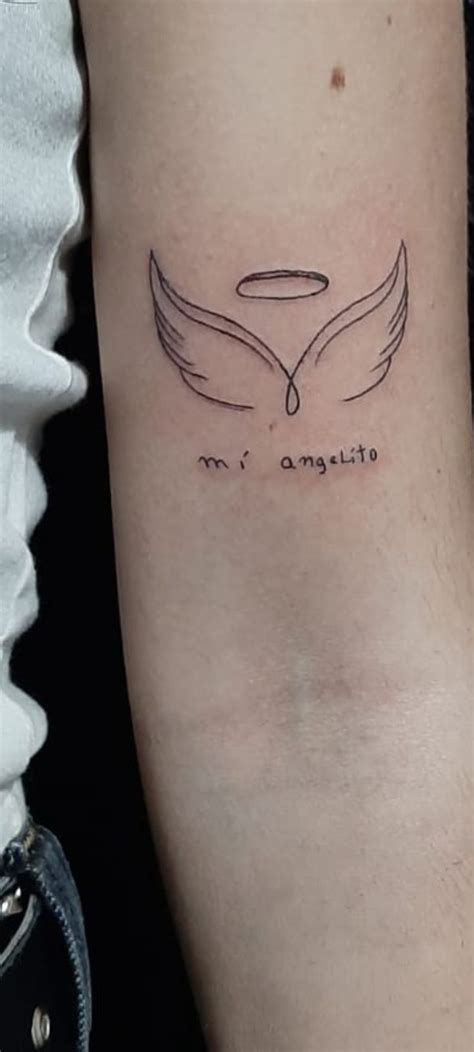 Tatuajes femeninos de angelitos